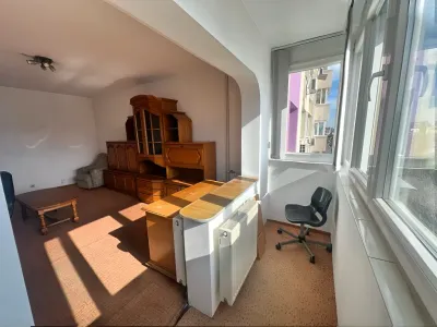 Apartament vanzare Sector 4 Bucuresti living cu birou